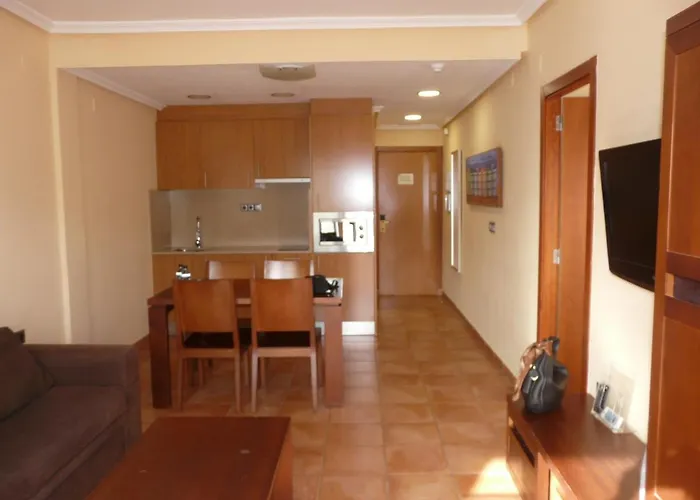 Ogisaka Garden Mar Naturaleza Apartmanhotel 2*